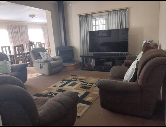 4 BEDROOM HOUSE FOR SALE IN WITHOK ESTATE